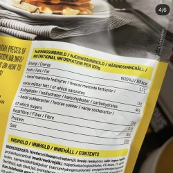  خليط البانكيك والوافل بنكهه الموز وجوز الهند 