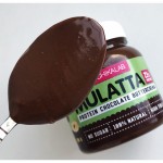  مولاتا بروتين زبده الشوكولاته بالبندق 