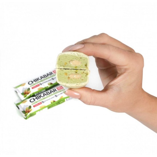 بروتين بار بالشوكولاته البيضاء والبيستاشو 